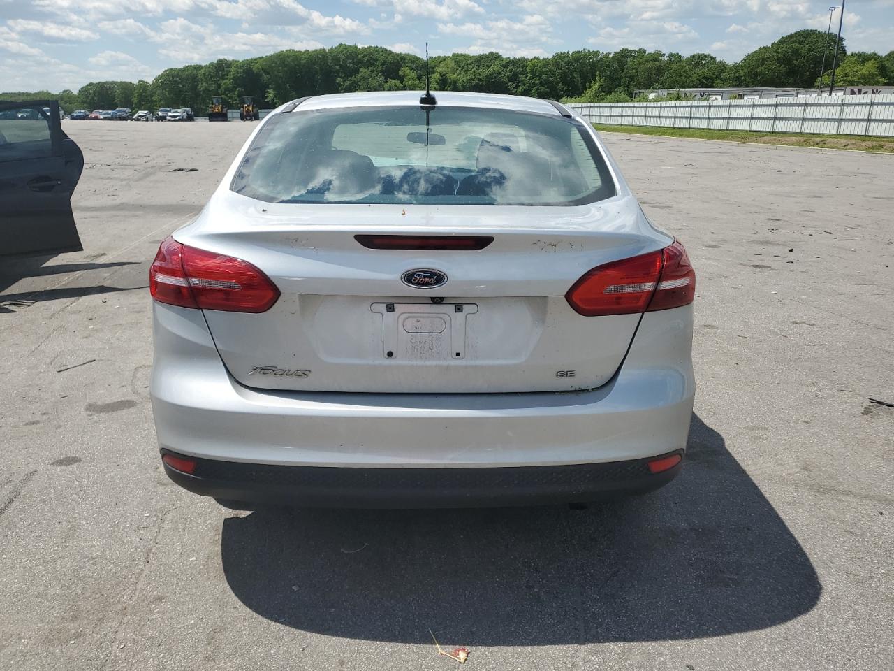 1FADP3F22GL260826 FORD FOCUS 2016