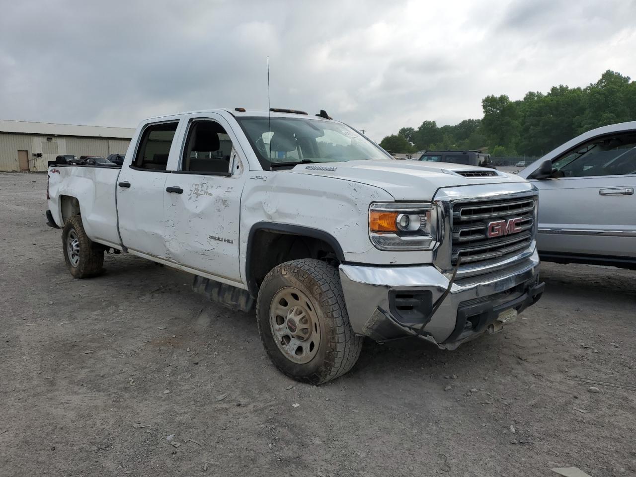 2018 GMC Sierra K3500 vin: 1GT42VCYXJF156796