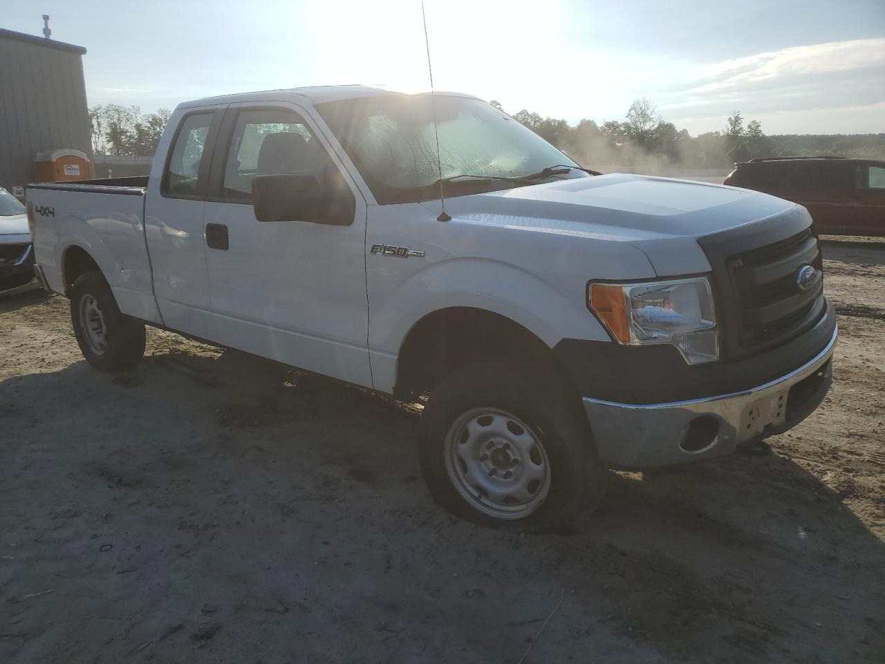 2013 Ford F150 Super Cab vin: 1FTEX1EM0DFB74477