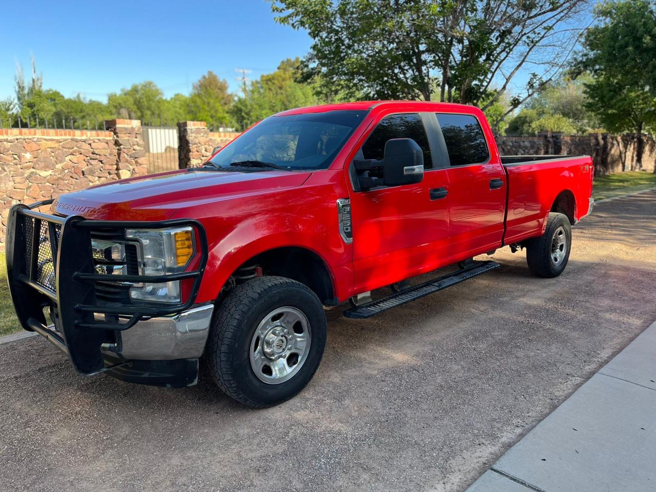 2017 Ford F250 Super Duty vin: 1FT7W2B60HED66436