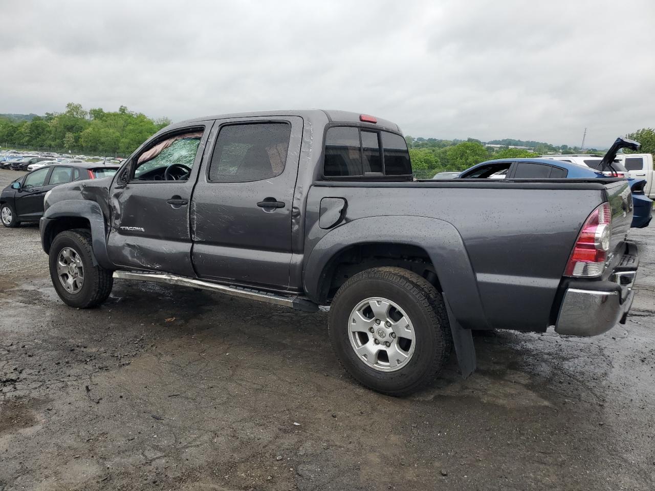 5TFJU4GN9BX007136 2011 Toyota Tacoma Double Cab Prerunner