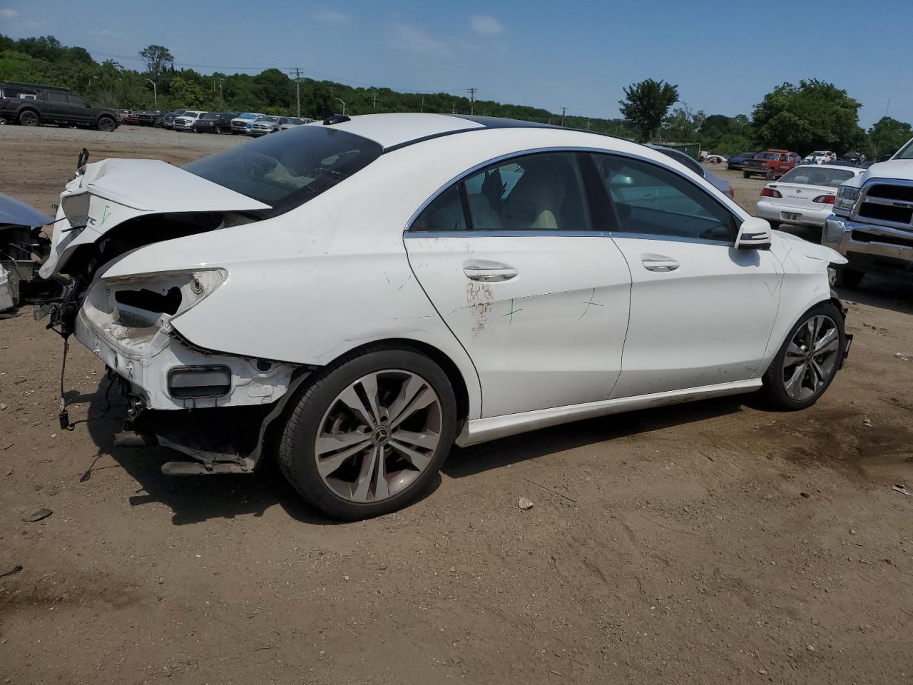 WDDSJ4GB7KN725336 2019 Mercedes-Benz Cla 250 4Matic