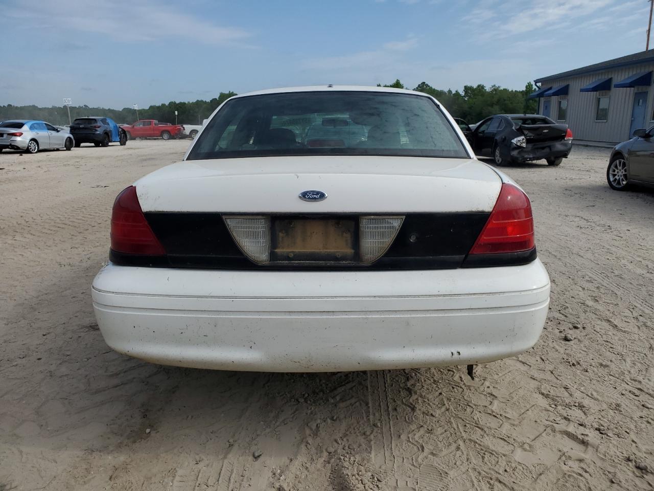 2FAFP71VX8X178008 2008 Ford Crown Victoria Police Interceptor