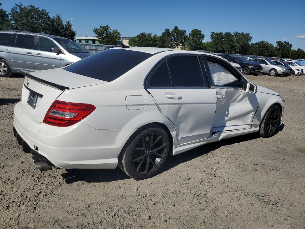 WDDGF4HB0DR271979 2013 Mercedes-Benz C 250