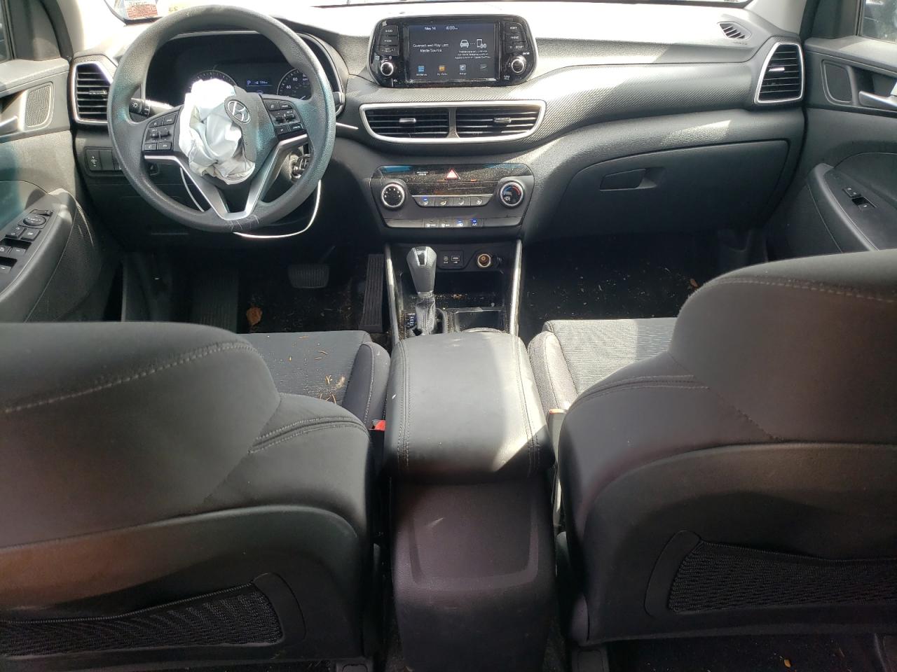 KM8J2CA46KU937914 2019 Hyundai Tucson Se