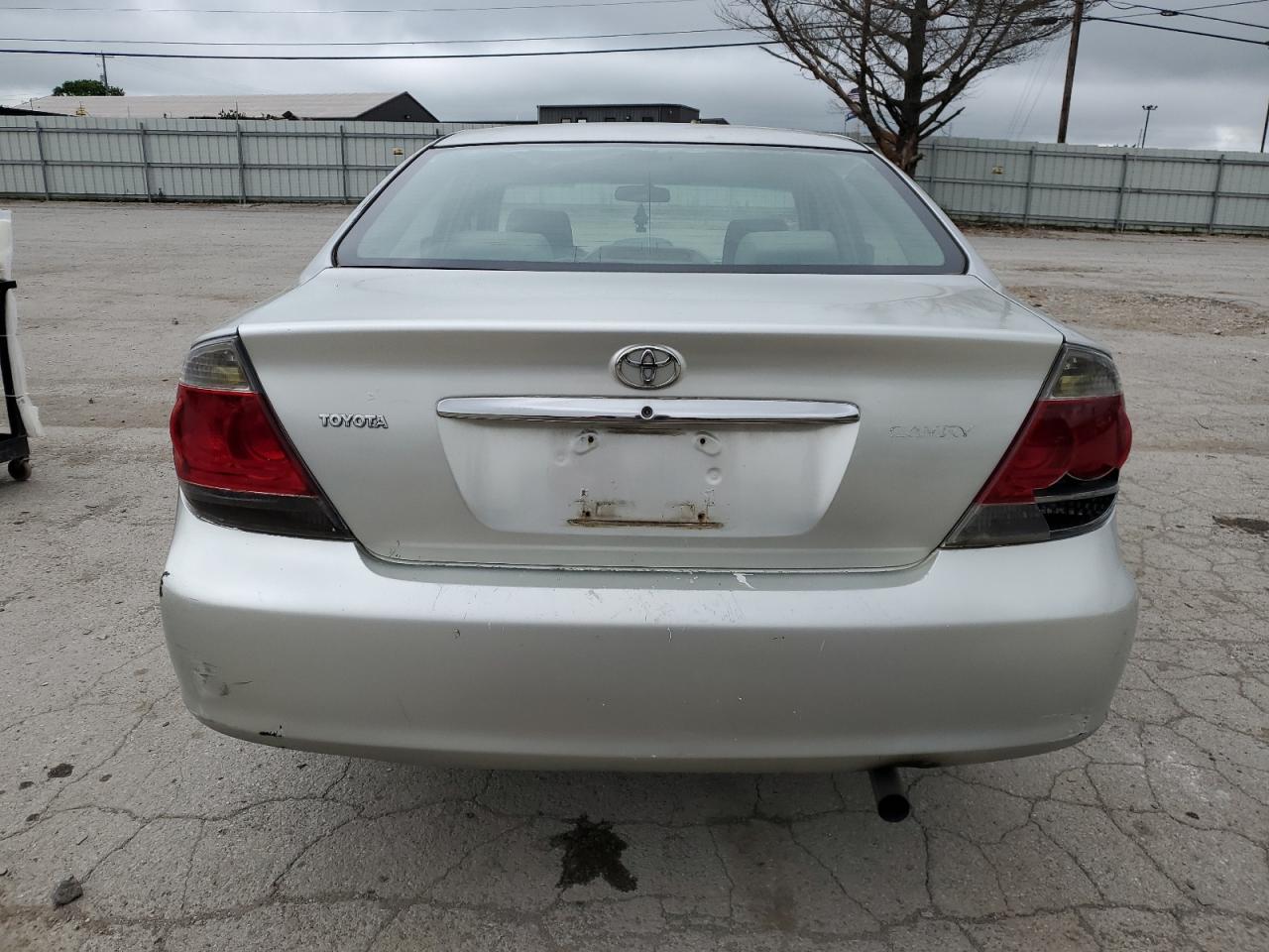 4T1BE32K05U941048 2005 Toyota Camry Le