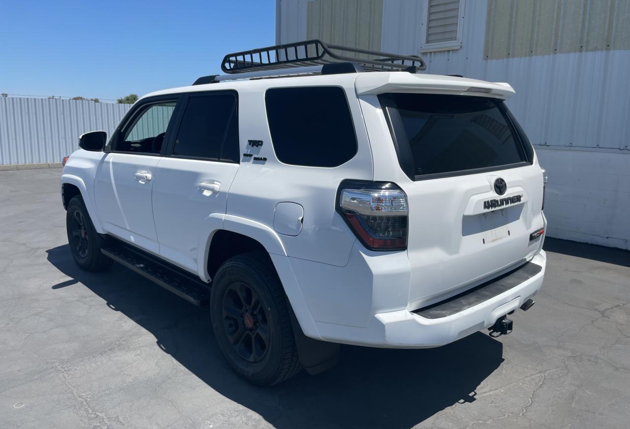 JTEBU5JR8K5709011 2019 Toyota 4Runner Sr5