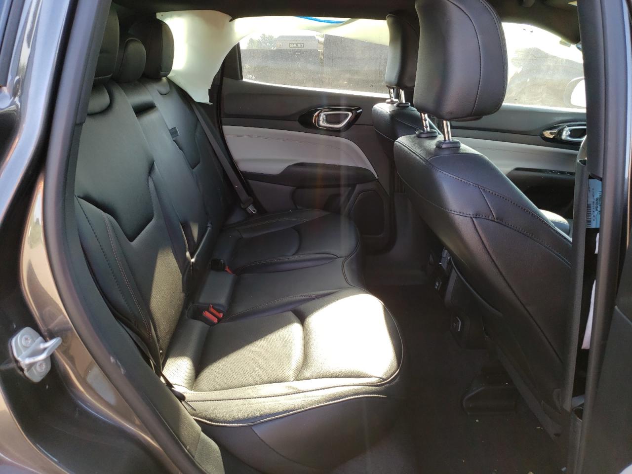 3C4NJDCN7PT573217 2023 Jeep Compass Limited