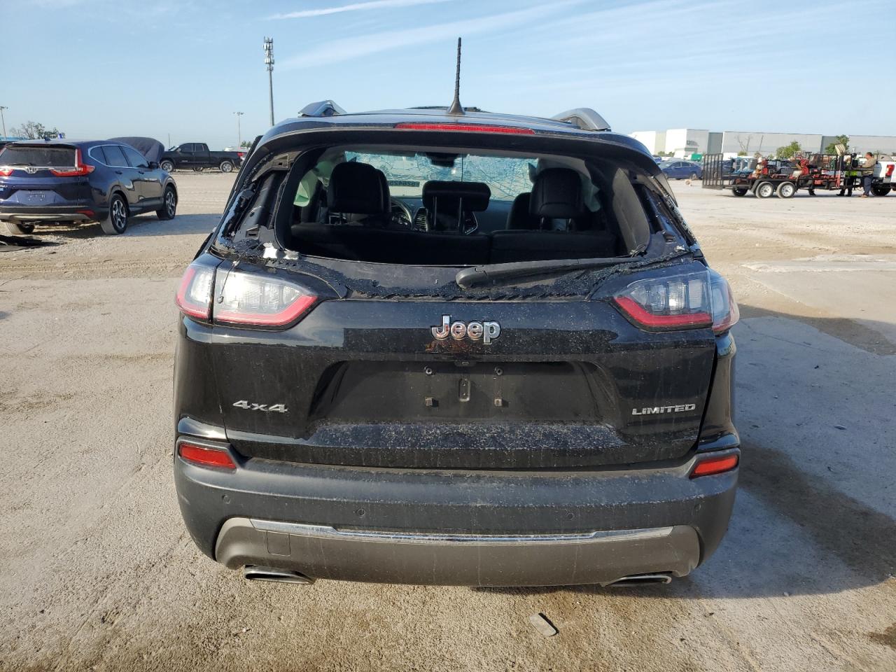 1C4PJMDX2KD395272 2019 Jeep Cherokee Limited