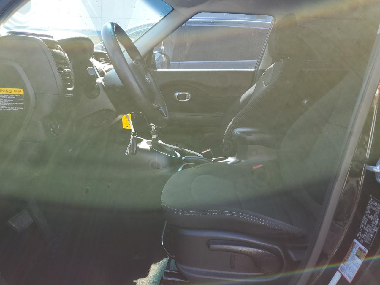 KNDJN2A20G7388818 2016 Kia Soul