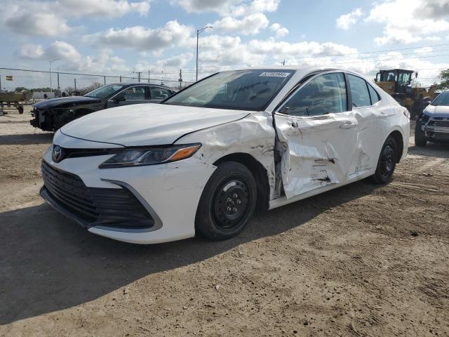 VIN 4T1R11AK0RU224557 2024 Toyota Camry, LE no.1