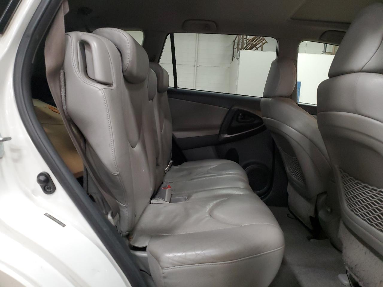 JTMYF4DV5A5015600 2010 Toyota Rav4 Limited