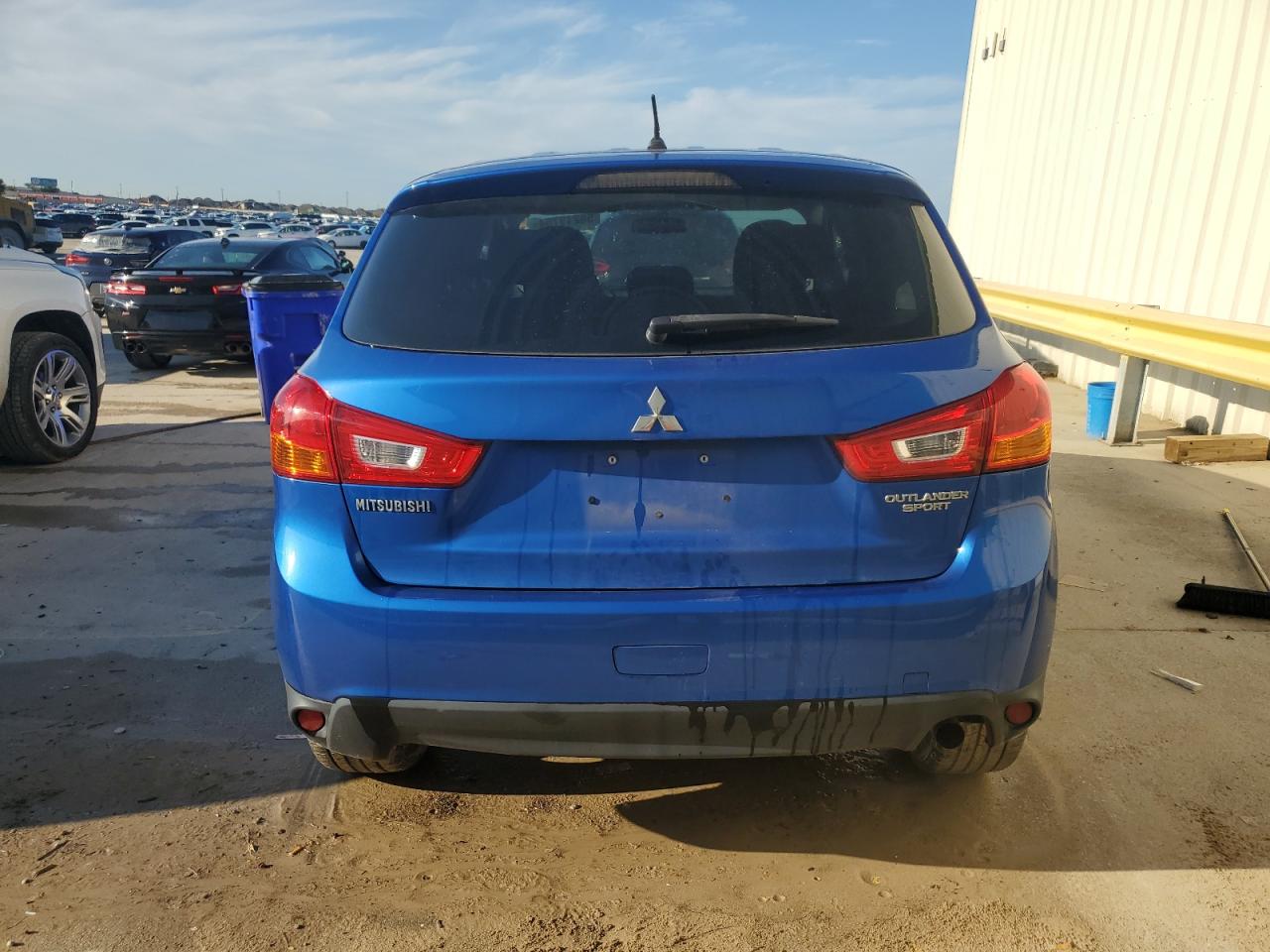 4A4AP3AUXFE022367 2015 Mitsubishi Outlander Sport Es