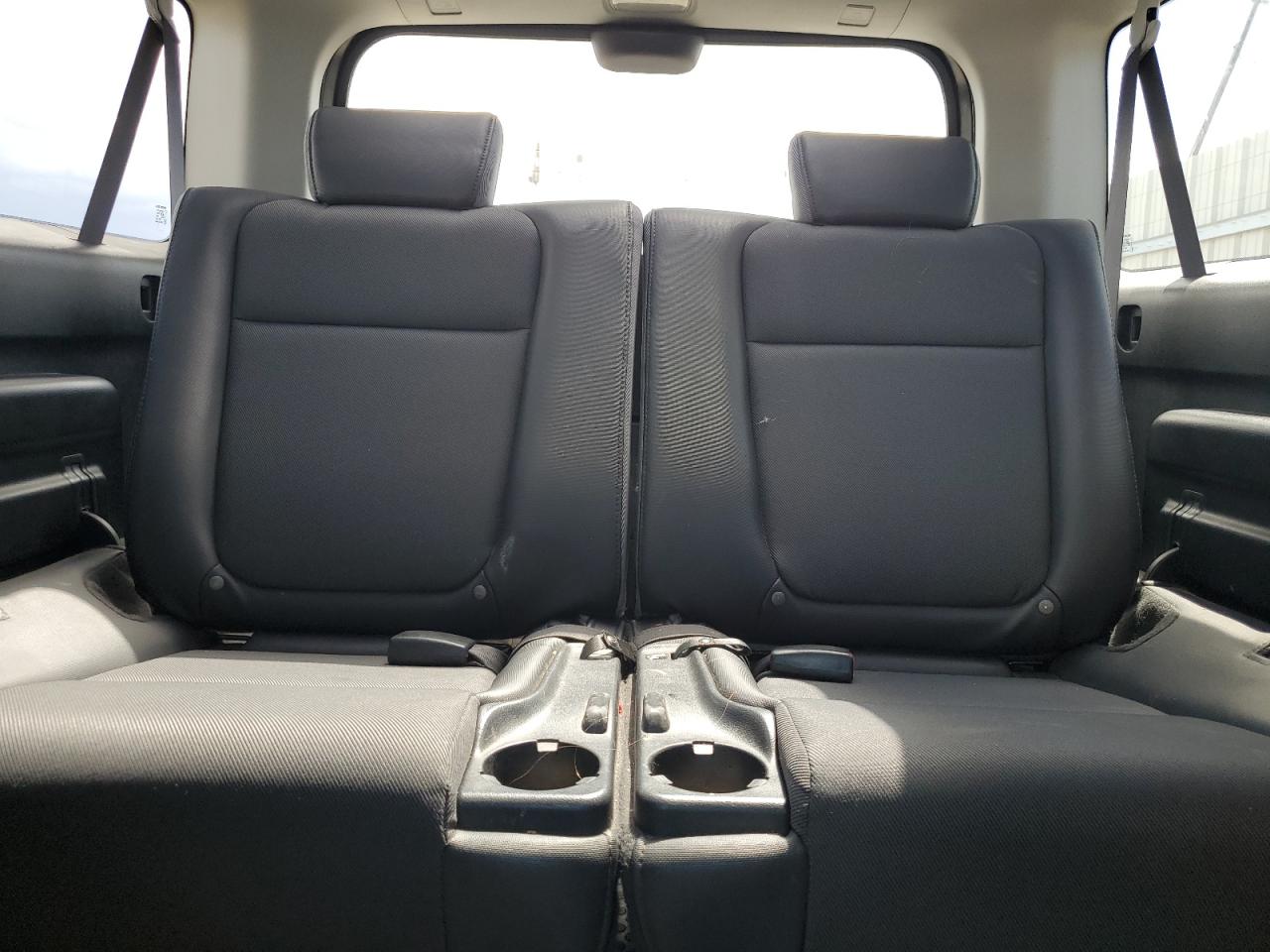 5J6YH27674L021461 2004 Honda Element Ex