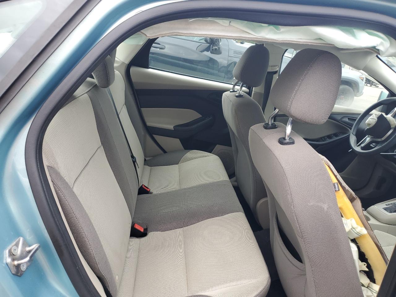 1FAHP3F24CL310234 2012 Ford Focus Se