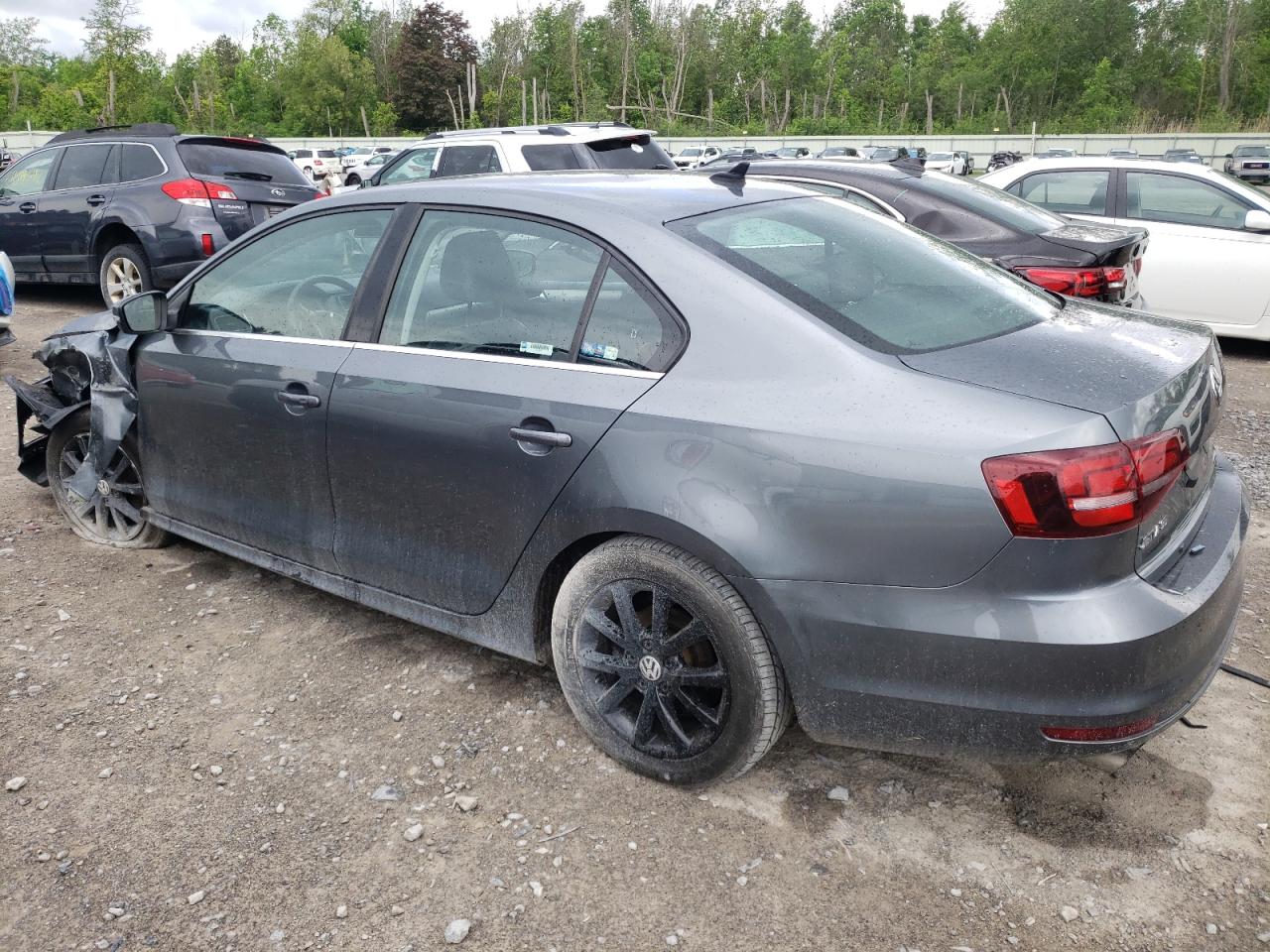 3VWDB7AJ4JM257539 2018 Volkswagen Jetta Se