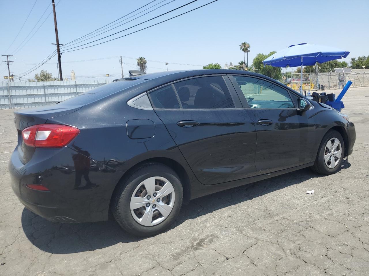 2017 Chevrolet Cruze Ls vin: 1G1BC5SM8H7277391