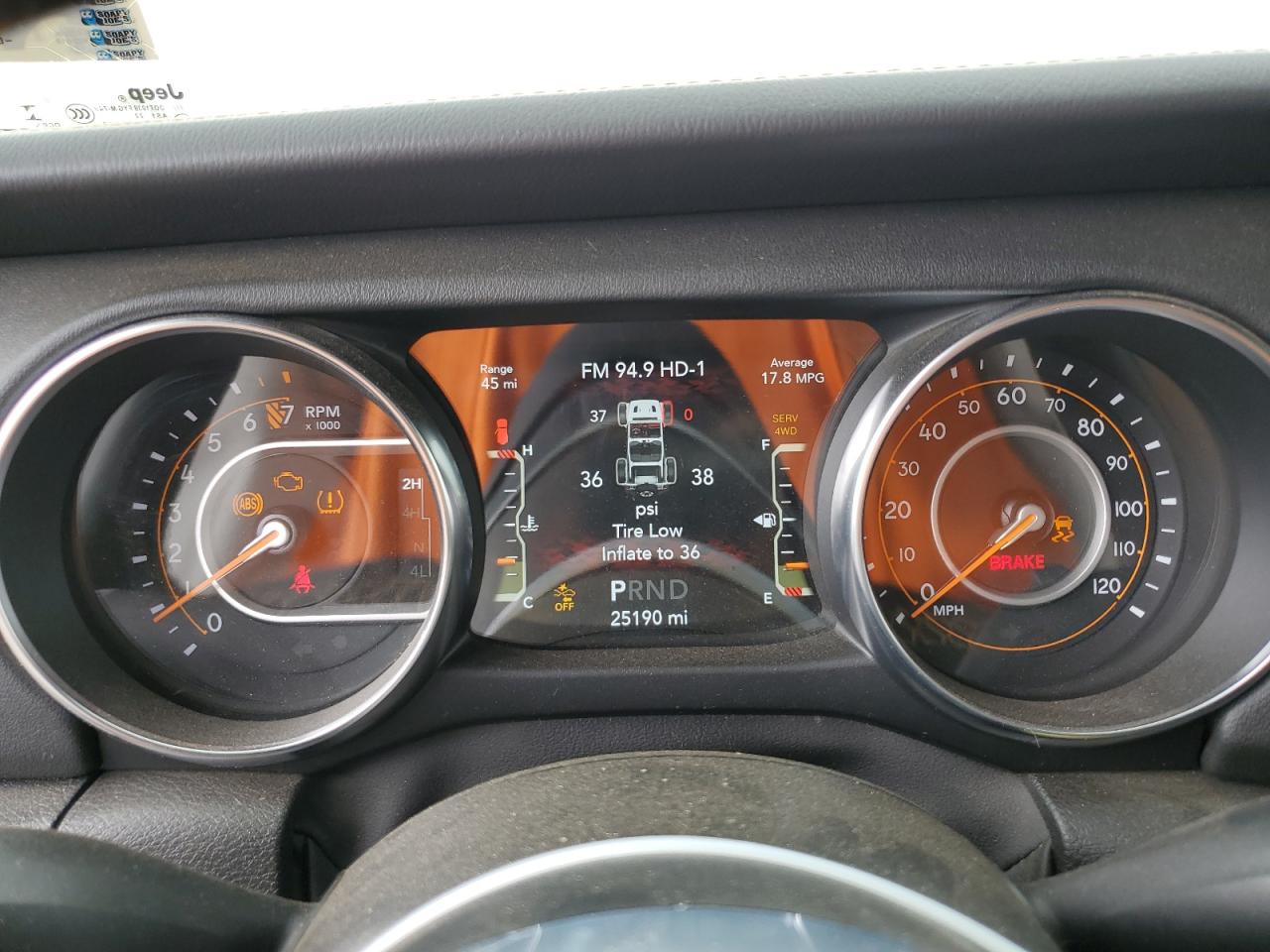 1C4HJXEG0NW101526 2022 Jeep Wrangler Unlimited Sahara