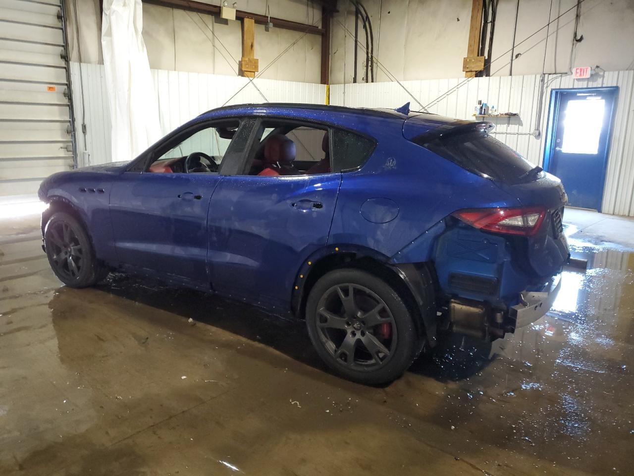 ZN661XUA3KX328007 2019 Maserati Levante ZN661XUA3KX328007 2019 Maserati Levante