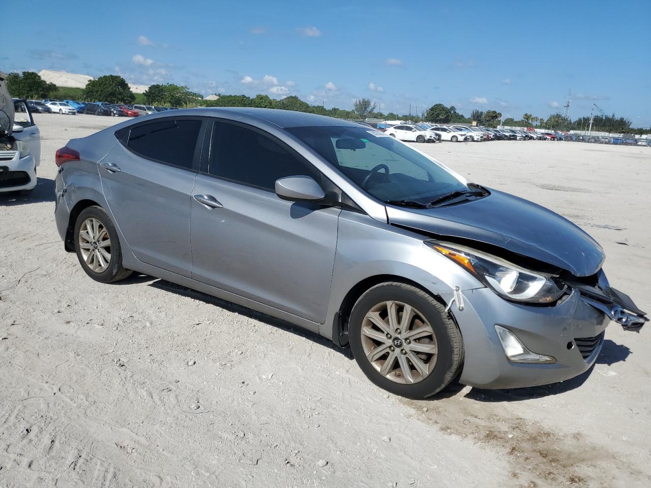 2014 Hyundai Elantra Se vin: KMHDH4AE0EU119643