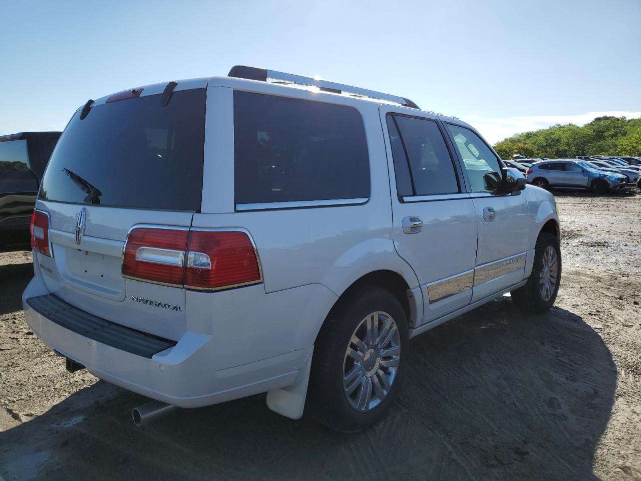 5LMJJ2J59AEJ01137 2010 Lincoln Navigator