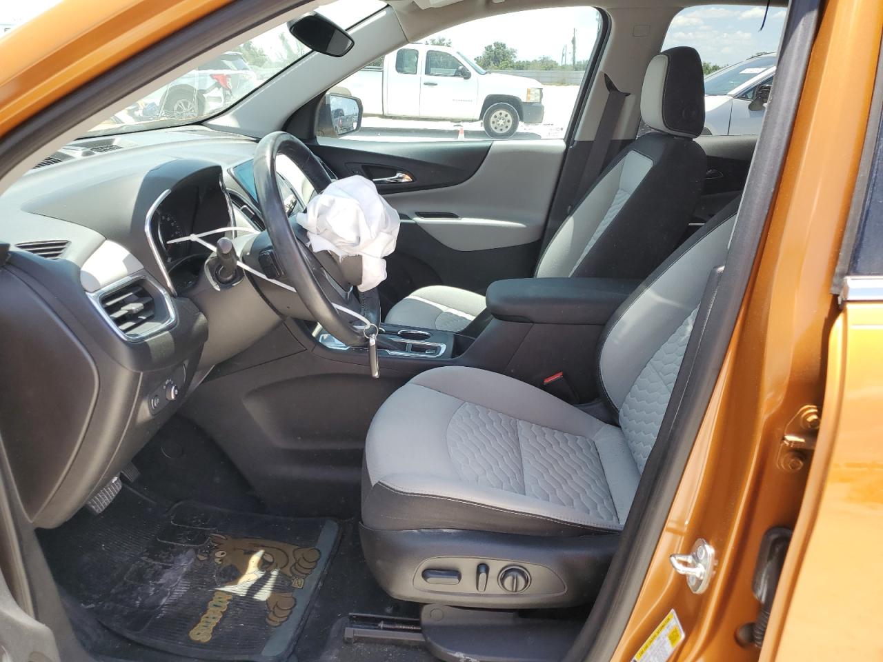 2GNAXJEV2J6169026 CHEVROLET EQUINOX 2018