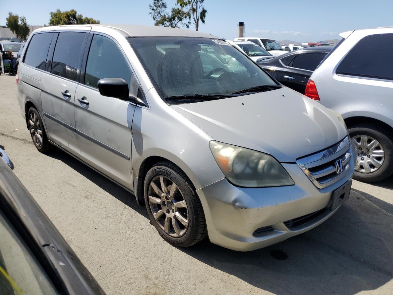 5FNRL38245B051323 2005 Honda Odyssey Lx