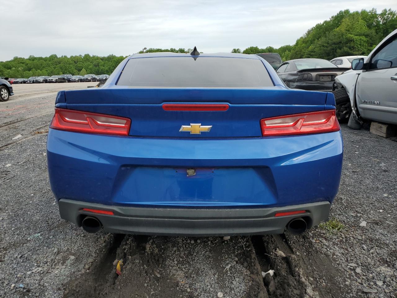 1G1FB1RX0J0105416 2018 Chevrolet Camaro Lt