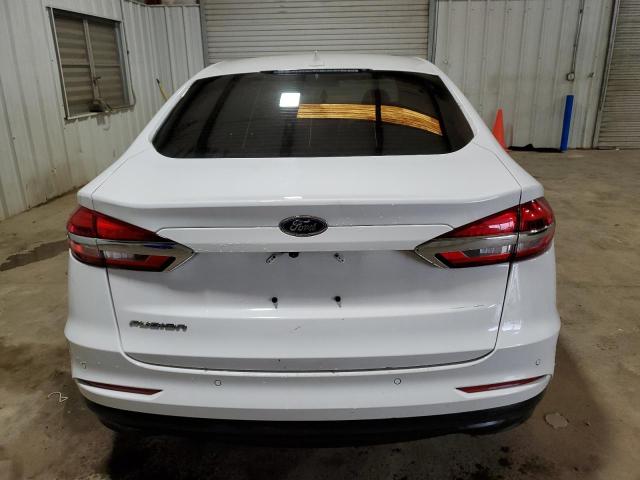 3FA6P0H74LR128923 Ford Fusion SE 6