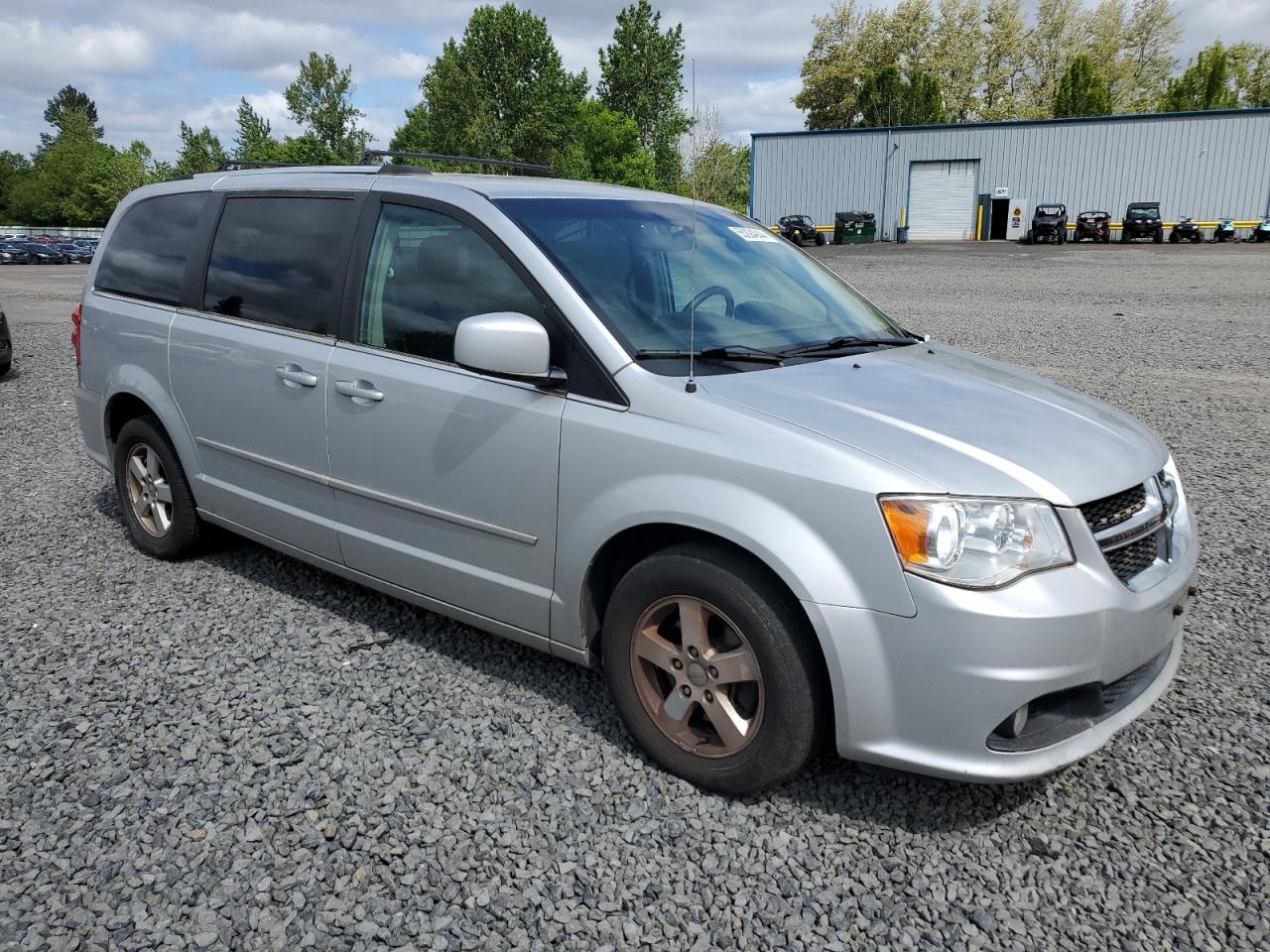 2D4RN5DG2BR647850 2011 Dodge Grand Caravan Crew