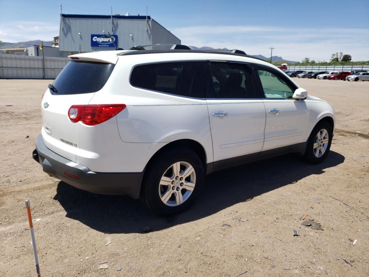 1GNKVGED1CJ124427 2012 Chevrolet Traverse Lt