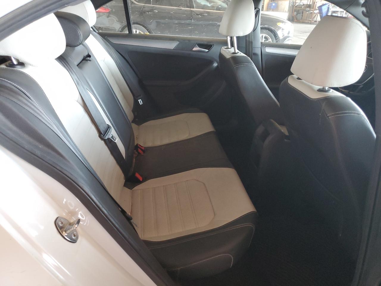 3VWD17AJ8GM355663 2016 Volkswagen Jetta Sport