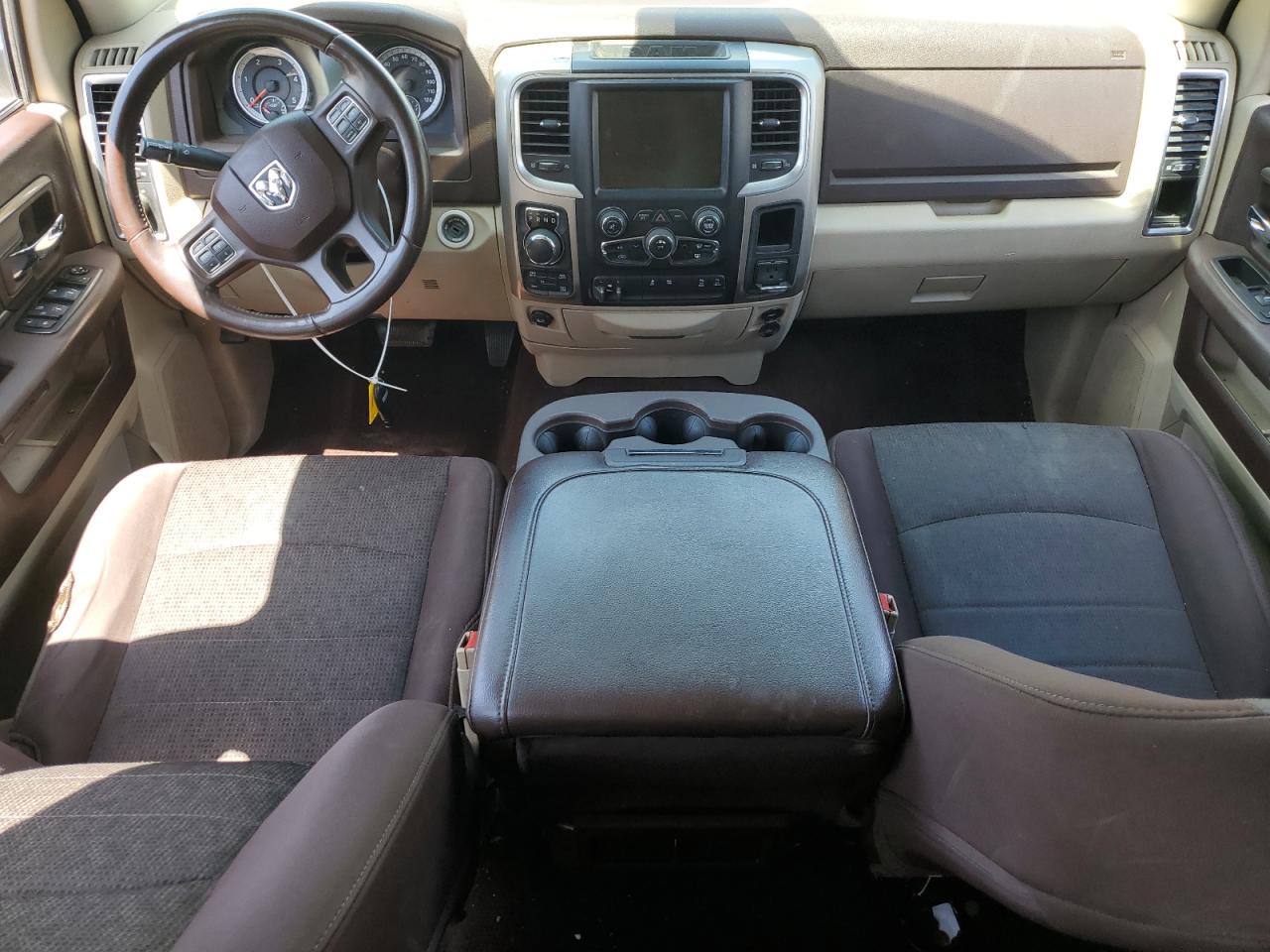 1C6RR7LM7FS748589 2015 Ram 1500 Slt