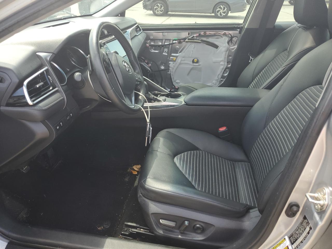 4T1B11HK2JU097581 TOYOTA CAMRY 2018