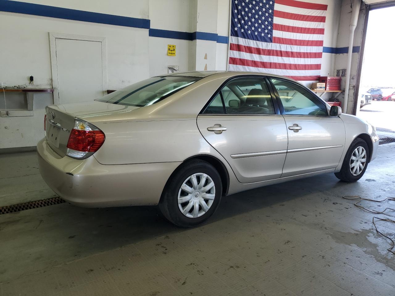 4T1BE32K65U060662 2005 Toyota Camry Le