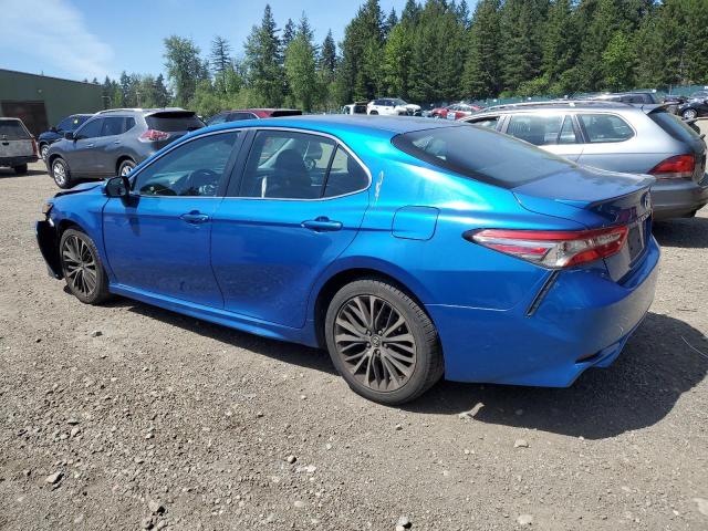 2018 Toyota Camry L VIN: 4T1B11HK2JU005725 Lot: 54990234