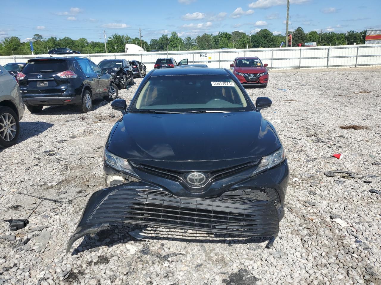 2018 Toyota Camry L vin: 4T1B11HK5JU513753