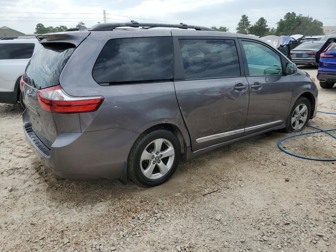 5TDKZ3DC3LS039588 2020 Toyota Sienna Le