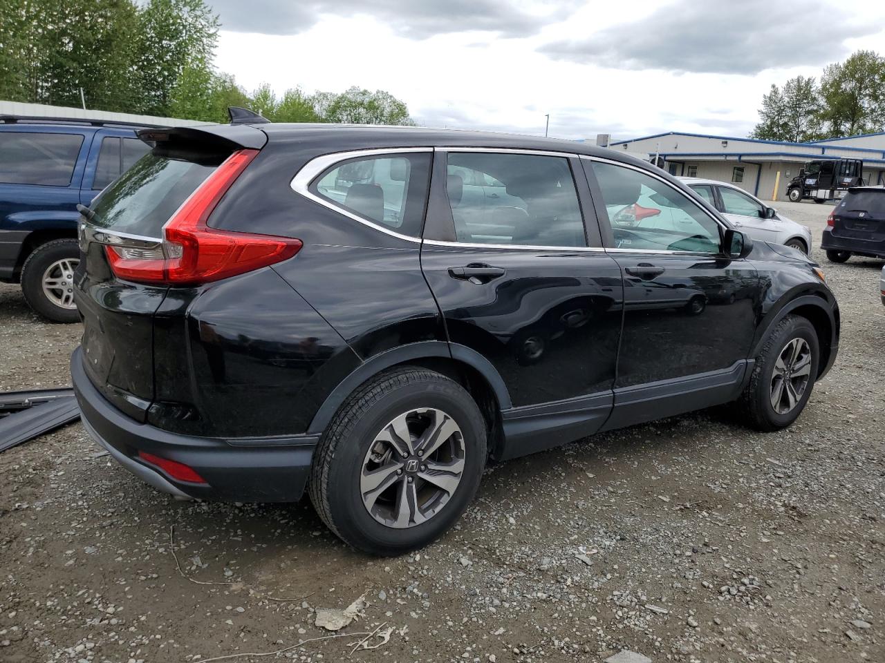 7FARW5H33HE013585 2017 Honda Cr-V Lx