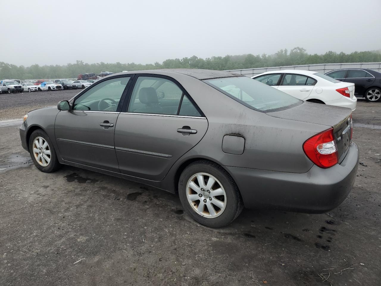 Lot #2689179517 2004 TOYOTA CAMRY LE