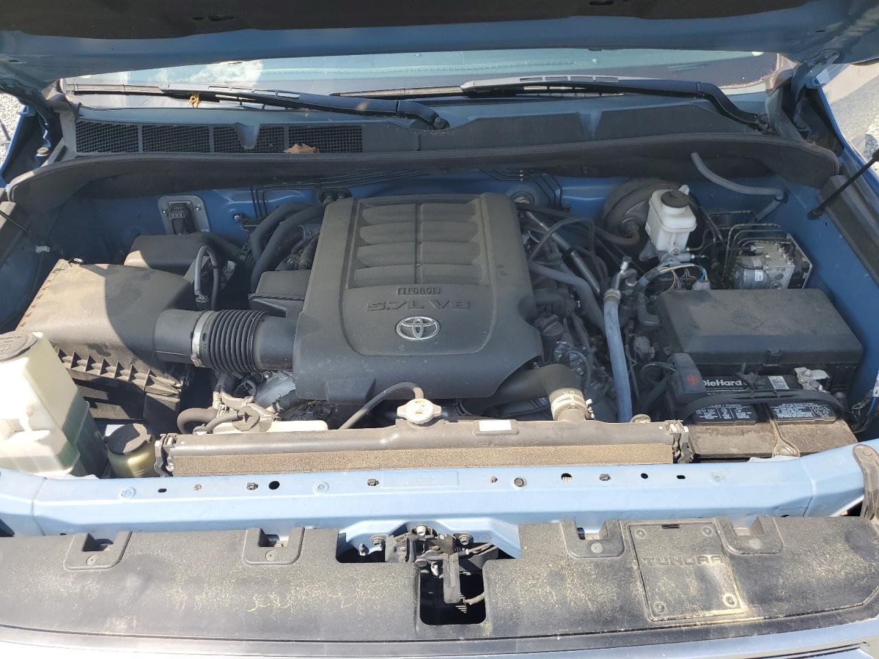 5TFHW5F16JX747352 TOYOTA TUNDRA 2018