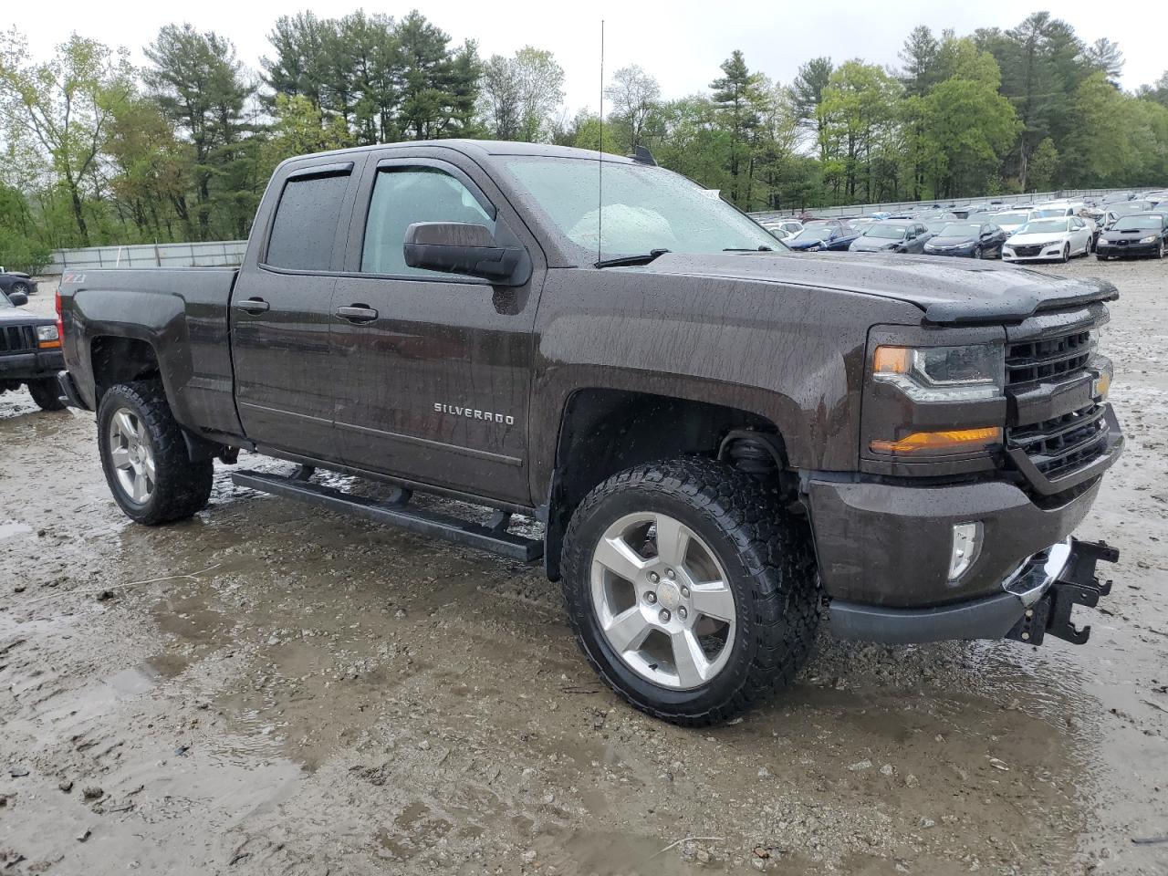 2018 Chevrolet Silverado K1500 Lt vin: 1GCVKREC6JZ137819