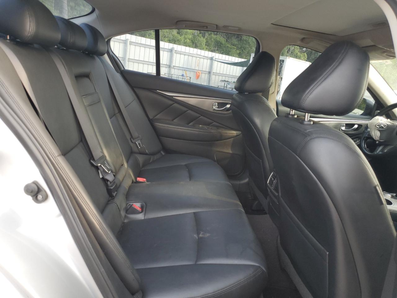 JN1EV7AP3HM736692 2017 Infiniti Q50 Premium