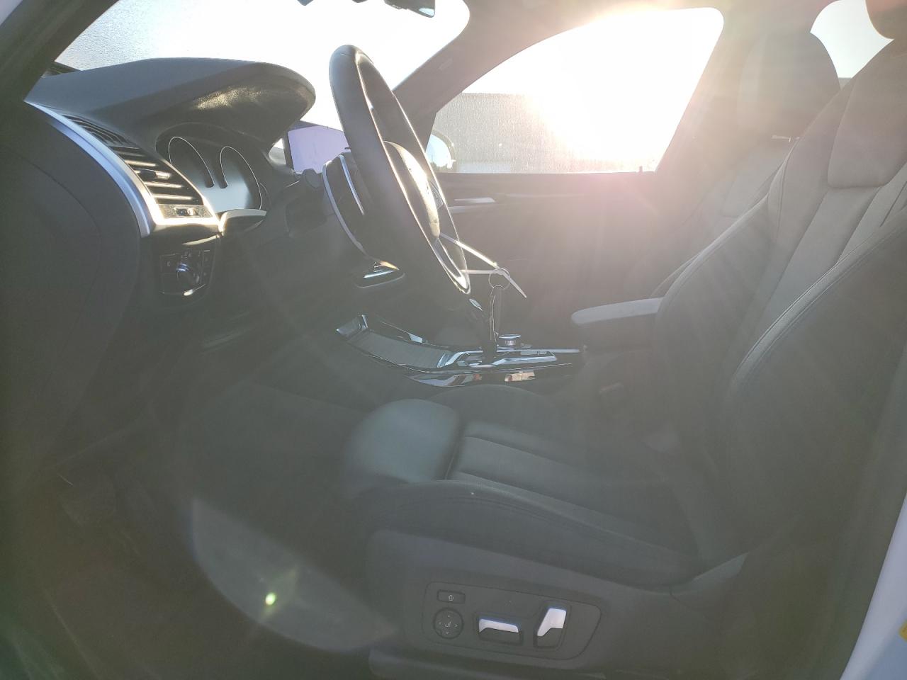 5UXTY3C06M9F50261 2021 BMW X3 Sdrive30I