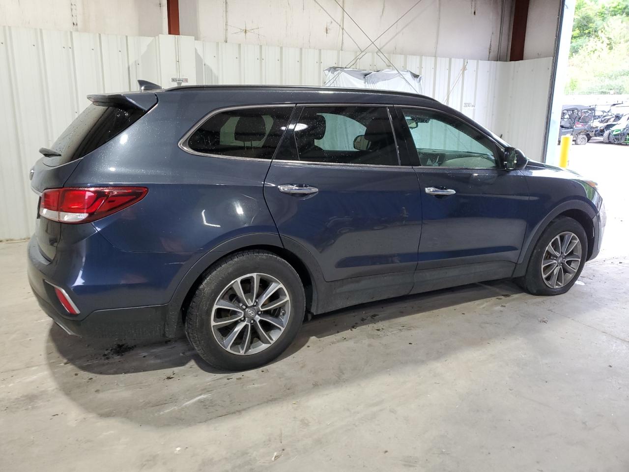 2017 Hyundai Santa Fe Se vin: KM8SM4HF9HU168118