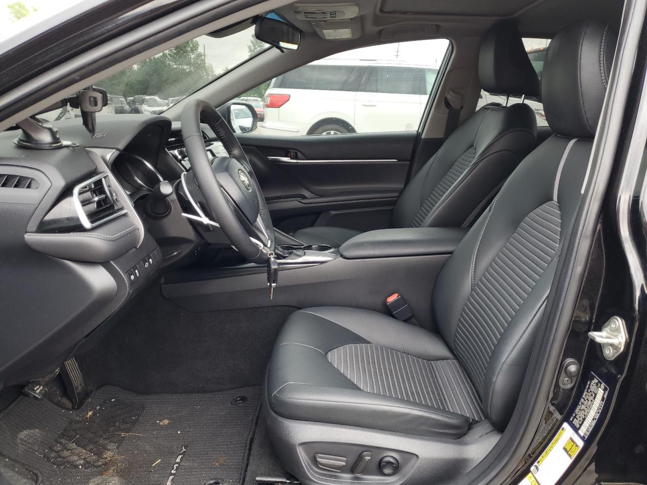 4T1B11HK7JU621629 TOYOTA CAMRY 2018