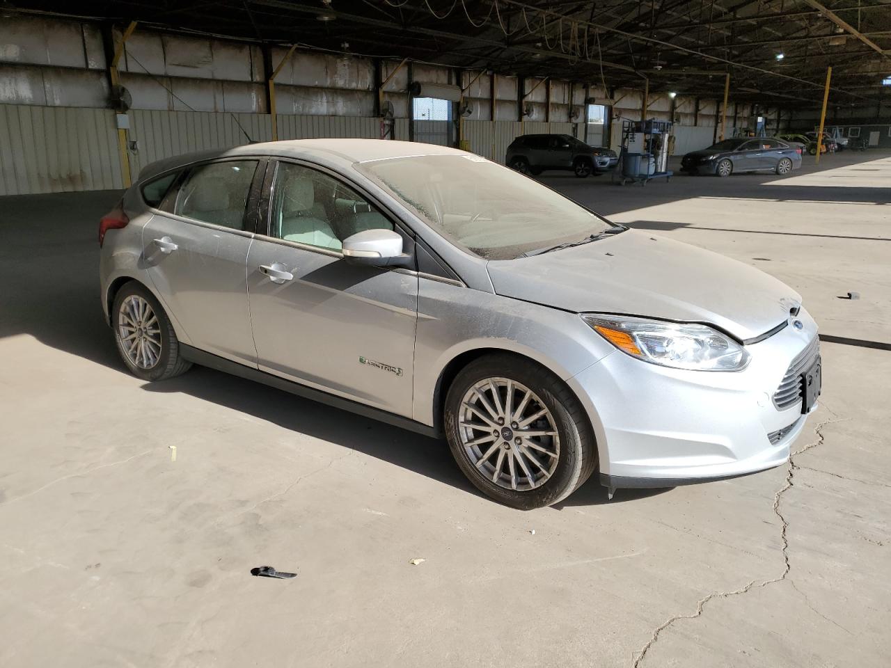 1FAHP3R47CL363894 2012 Ford Focus Bev