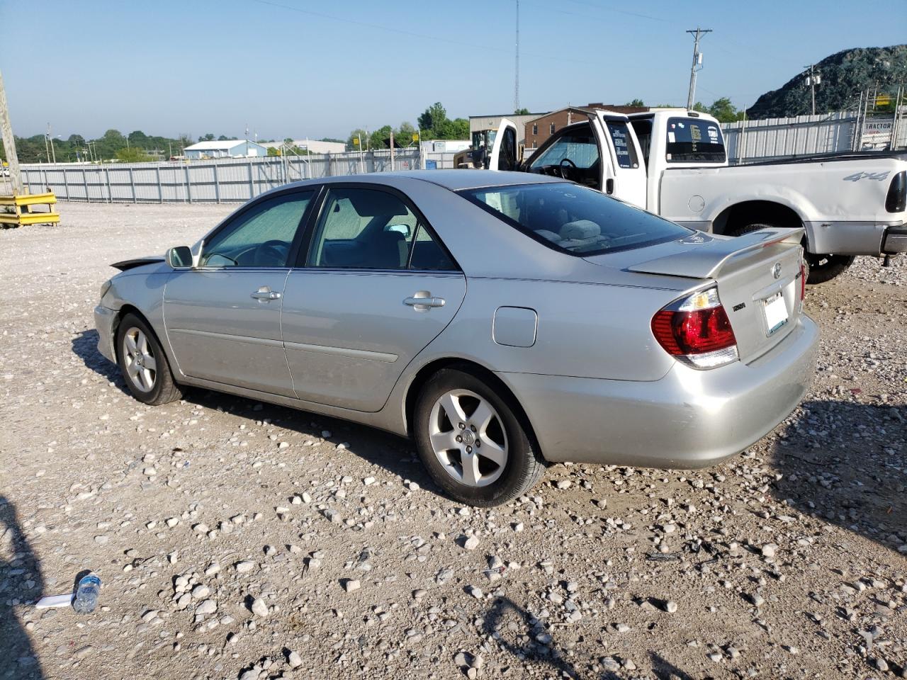 4T1BE32K45U984971 2005 Toyota Camry Le