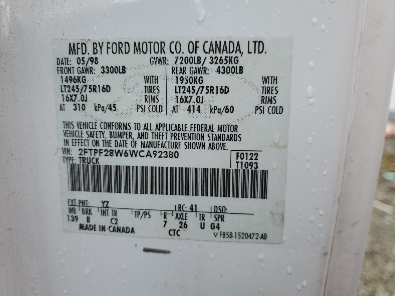 2FTPF28W6WCA92380 1998 Ford F250