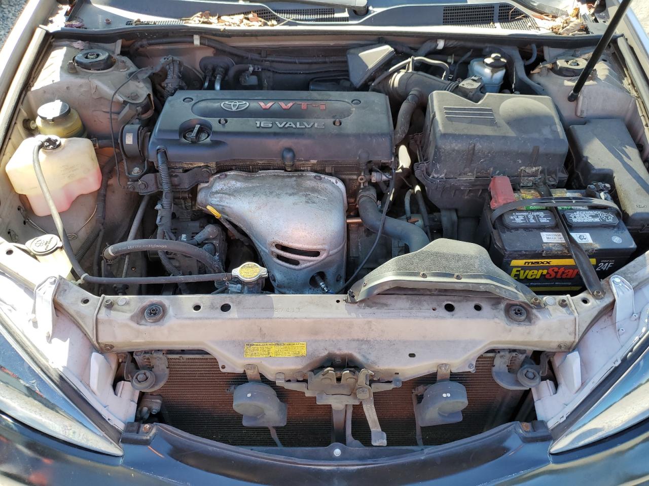 4T1BE32K22U518998 2002 Toyota Camry Le